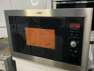 Комплект: духовой шкаф AEG + индукционная панель + микроволновая печь foto 3