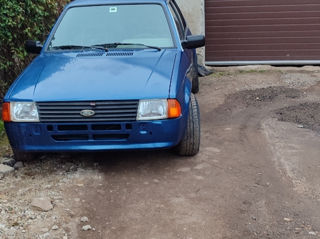 Ford Escort foto 1