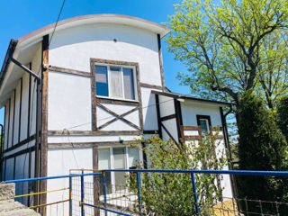 Продаётся Casa Cricova vind sau schimb pe 1/2 odai Chisinau