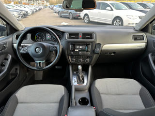 Volkswagen Jetta foto 9