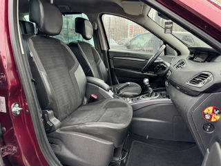 Renault Scenic foto 14