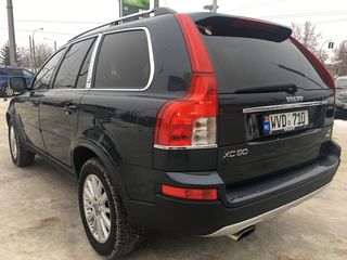 Volvo XC90 foto 3