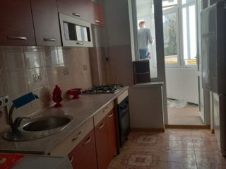 Apartament cu 1 cameră, 50 m², Buiucani, Chișinău foto 3