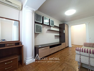 Apartament cu 2 camere, 55 m², Centru, Chișinău foto 4