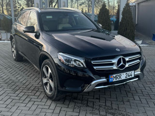 Mercedes GLC foto 2