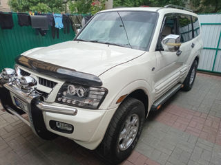 Mitsubishi Montero Sport foto 4