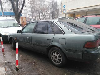 Toyota Carina foto 1