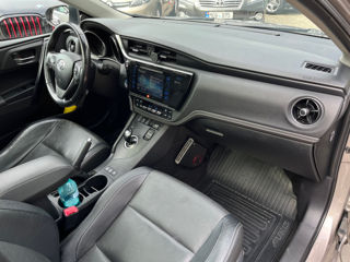 Toyota Auris foto 13