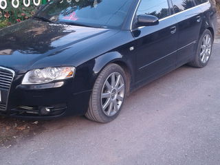 Audi A4 foto 1