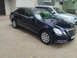 Mercedes E-Class foto 2