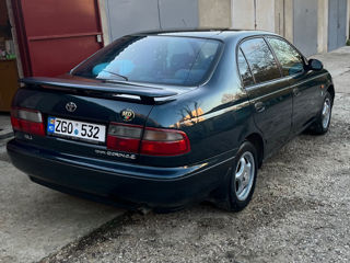 Toyota Carina foto 5