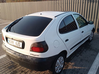 Renault Megane foto 5