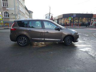 Renault Grand Scenic foto 3