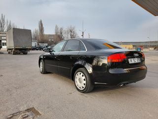 Audi A4 foto 8