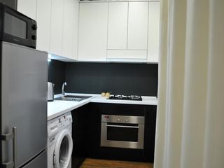 Apartament cu 3 camere, 70 m², Centru, Chișinău foto 2