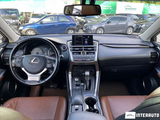 Lexus NX Series foto 8