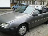 Opel Omega foto 5