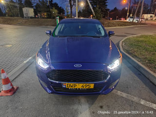 Ford Fusion foto 1