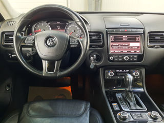 Volkswagen Touareg foto 8