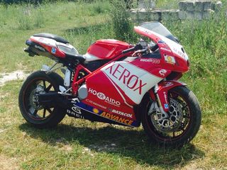 Ducati 999 foto 1