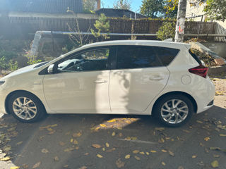 Toyota Auris foto 5