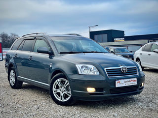 Toyota Avensis foto 3