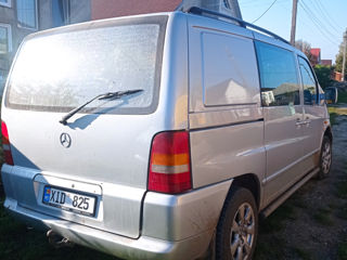 Mercedes Vito foto 4