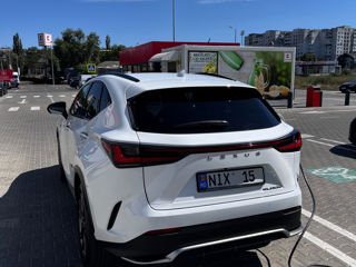 Lexus NX Series foto 4