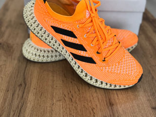 Adidas 4D foto 7