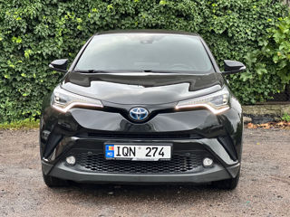 Toyota C-HR foto 2