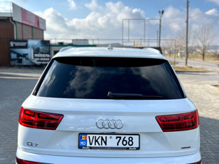 Audi Q7 foto 5