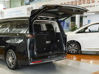 GAC Trumpchi M8 foto 8