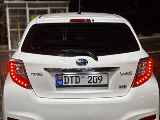 Toyota Yaris foto 5