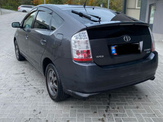 Toyota Prius foto 4