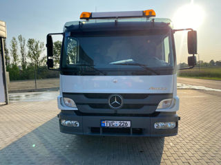 Mercedes Atego