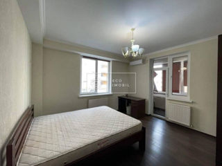 Apartament cu 3 camere, 75 m², Centru, Chișinău foto 4