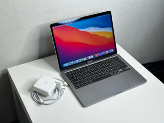 MacBook Pro 13 2020 М1 8Gb 256Gb A2338 foto 1