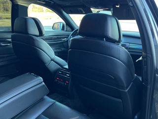 BMW 7 Series foto 5