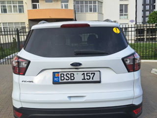 Ford Kuga foto 8