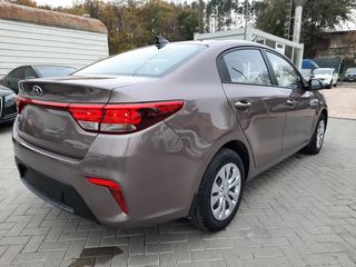 KIA Rio foto 7