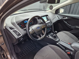 Ford Focus foto 7