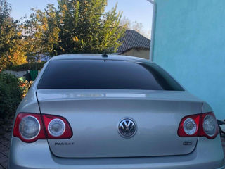 Volkswagen Passat foto 4