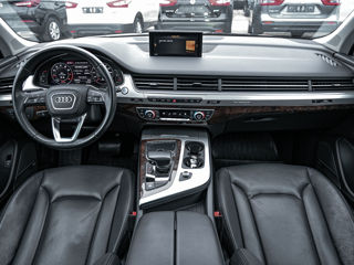 Audi Q7 foto 7