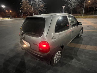 Opel Corsa foto 4