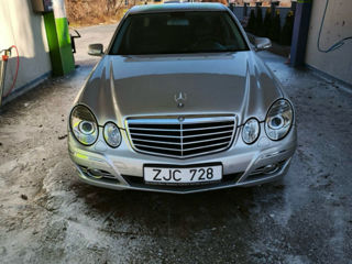 Mercedes E-Class foto 3