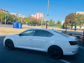 Skoda Superb foto 6