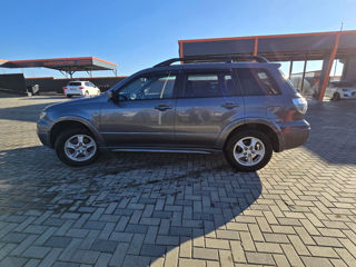 Mitsubishi Outlander foto 5