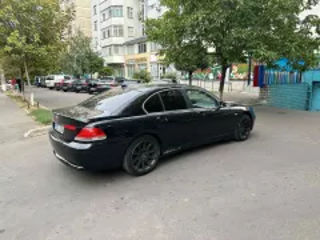 BMW 7 Series foto 6