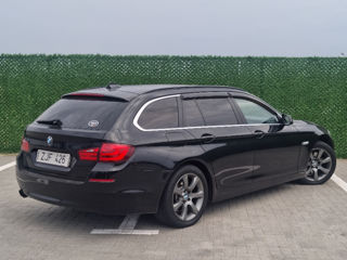 BMW 5 Series foto 3