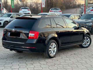 Skoda Octavia foto 4